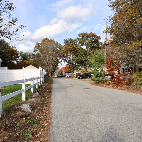 Photo of 6 Leicester St, Billerica, MA 01821 (MLS # 73463151)