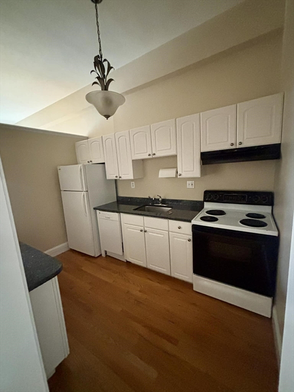 354 N. Main Street 202