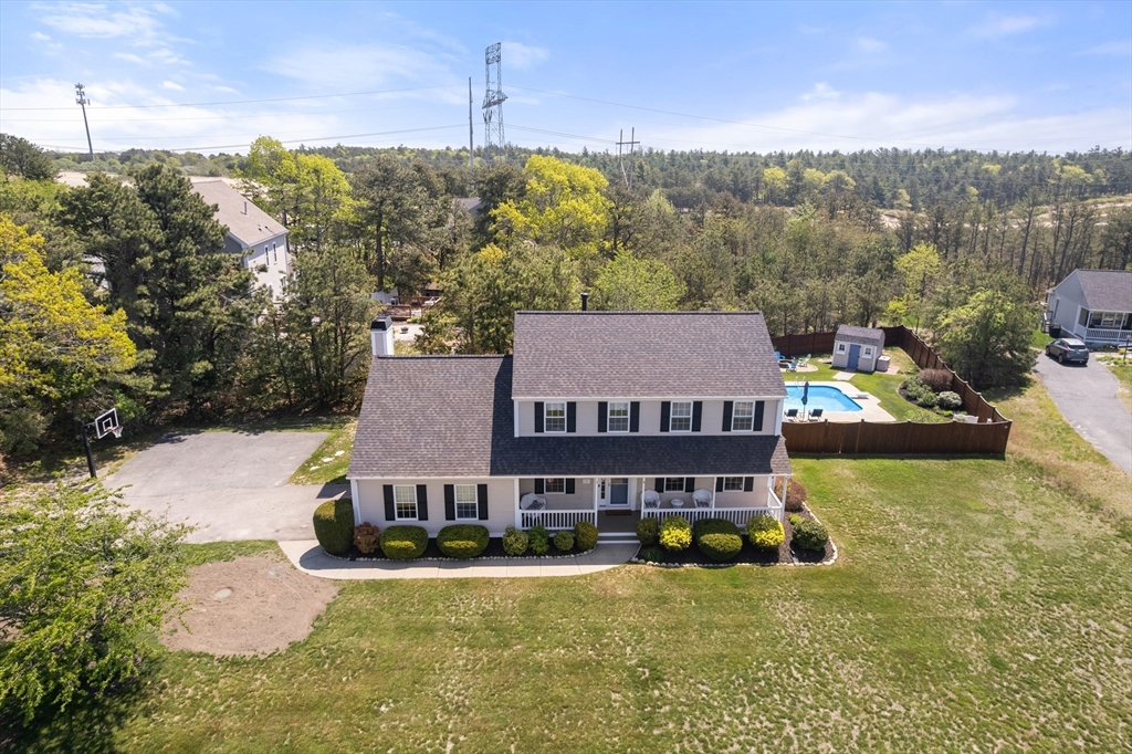 1 Lynne Cir