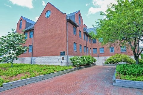 60 E Central St 204 Natick MA 01760