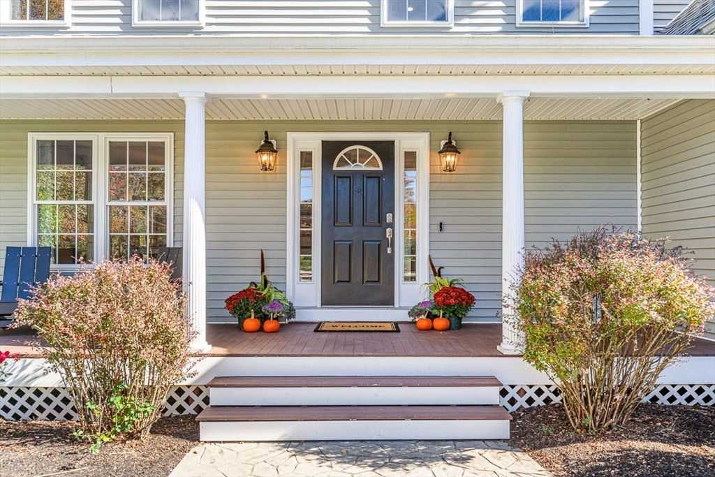 21 Riverside Rd