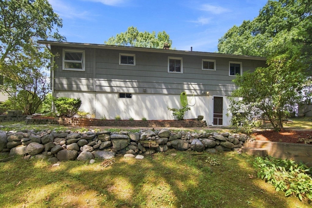 24 Upper Joclyn Ave, Framingham, MA Photo #23