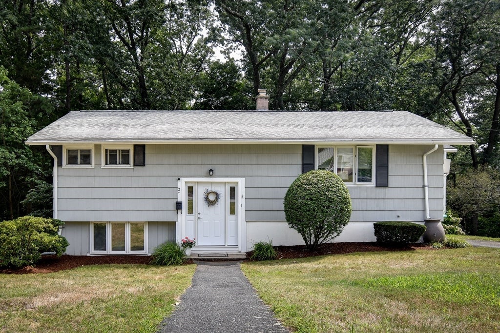 Photo of 24 Upper Joclyn Ave, Framingham, MA