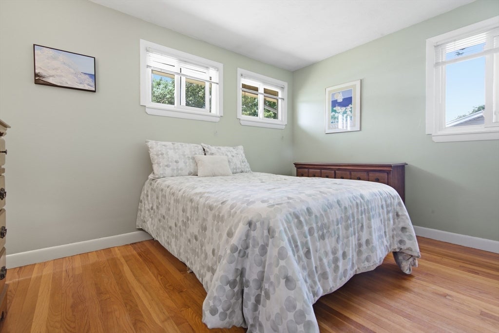 24 Upper Joclyn Ave, Framingham, MA Photo #9