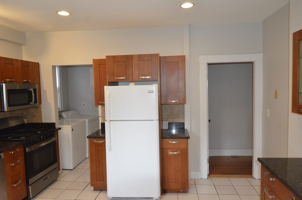 34 Channing St 1