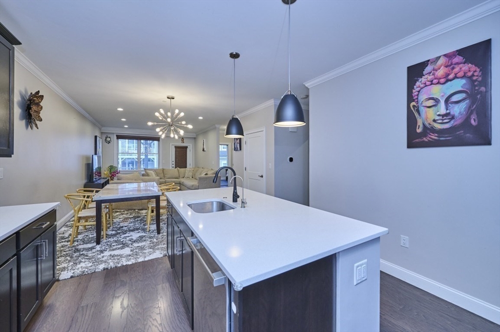 299 Lexington Street 51