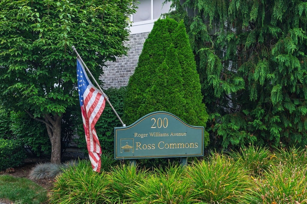 200 Roger Williams Ave #205, East Providence, RI Photo #29