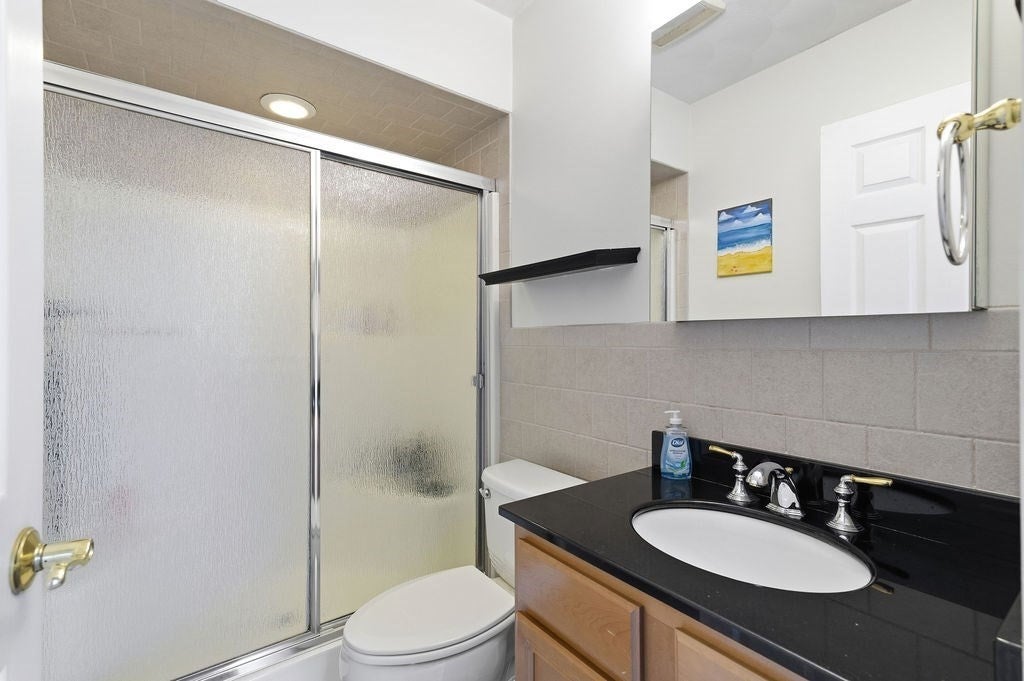 200 Roger Williams Ave #205, East Providence, RI Photo #20