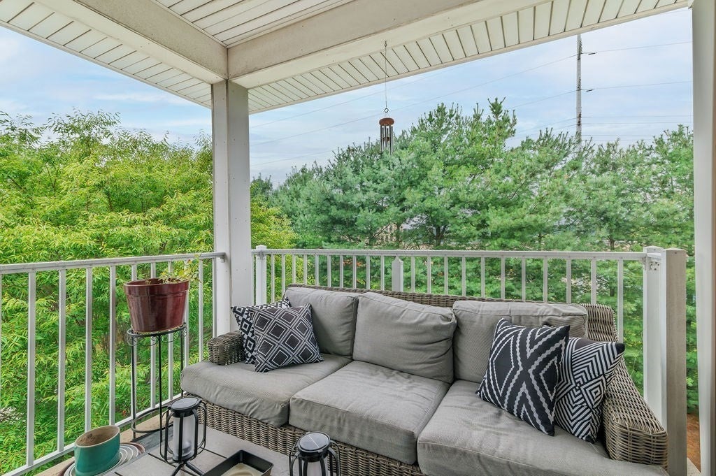 200 Roger Williams Ave #205, East Providence, RI Photo #23