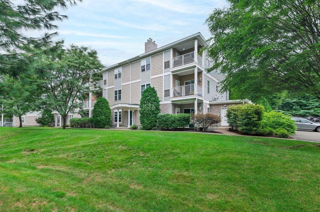 200 Roger Williams Ave #205, East Providence, RI Photo #27