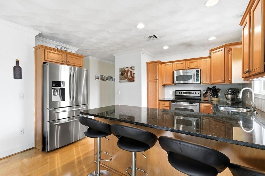 200 Roger Williams Ave #205, East Providence, RI Photo #6