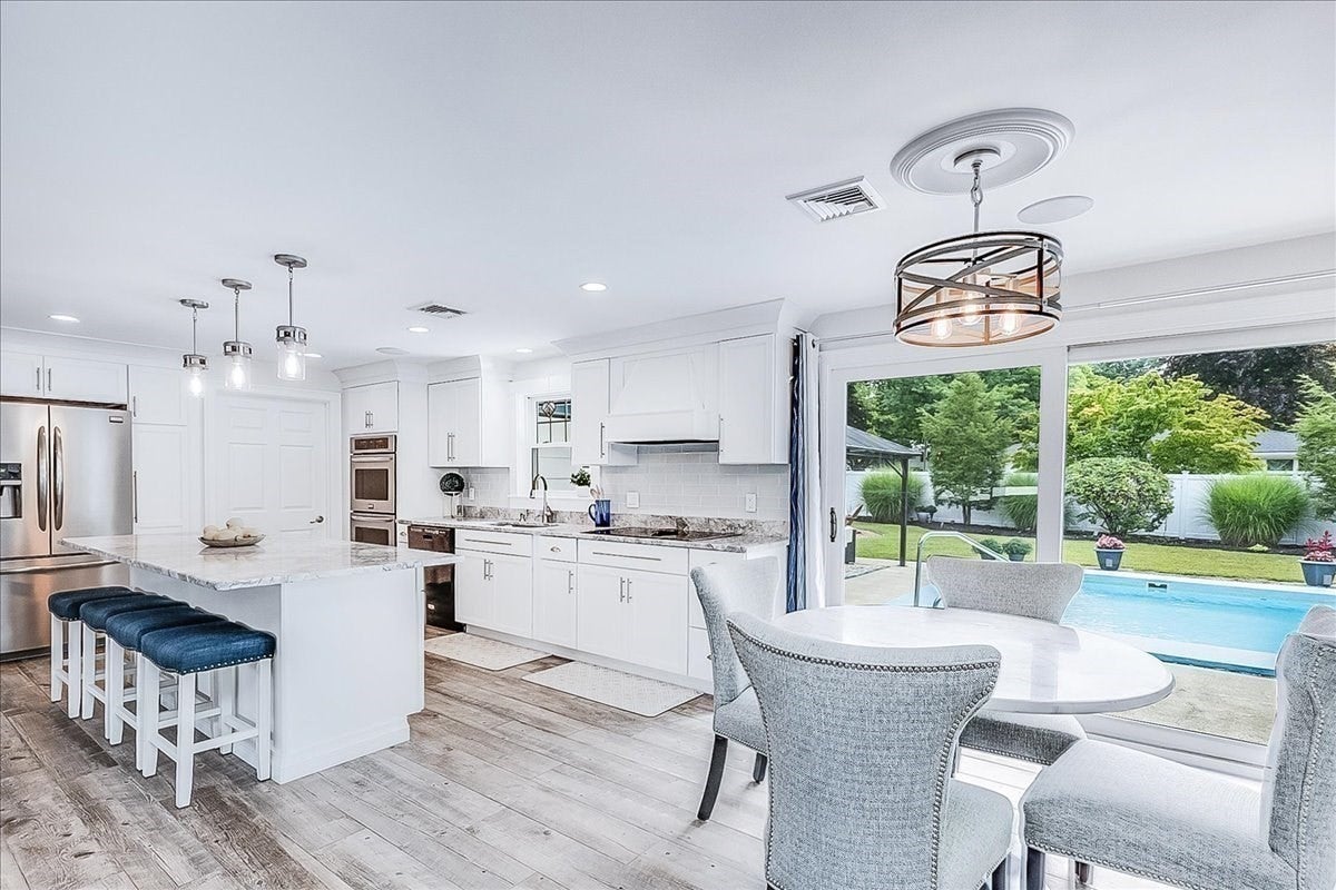 9 Algonquin Road, Danvers, MA, 9 Algonquin Road, Danvers, MA Photo #8