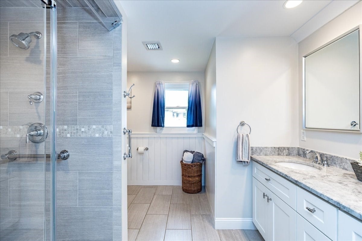 9 Algonquin Road, Danvers, MA, 9 Algonquin Road, Danvers, MA Photo #17