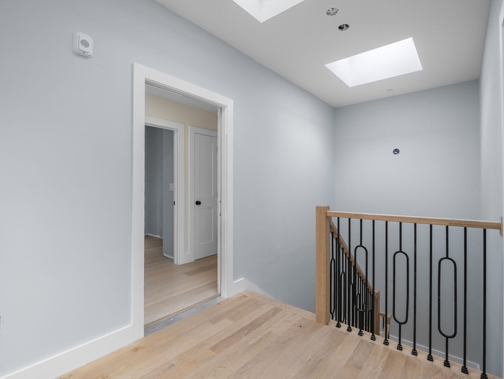 Boston, Massachusetts 02129, United States, 2 Bedrooms Bedrooms, ,2 BathroomsBathrooms,Residential,Active,197292