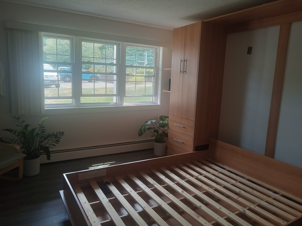 3 Brown Ave 75
