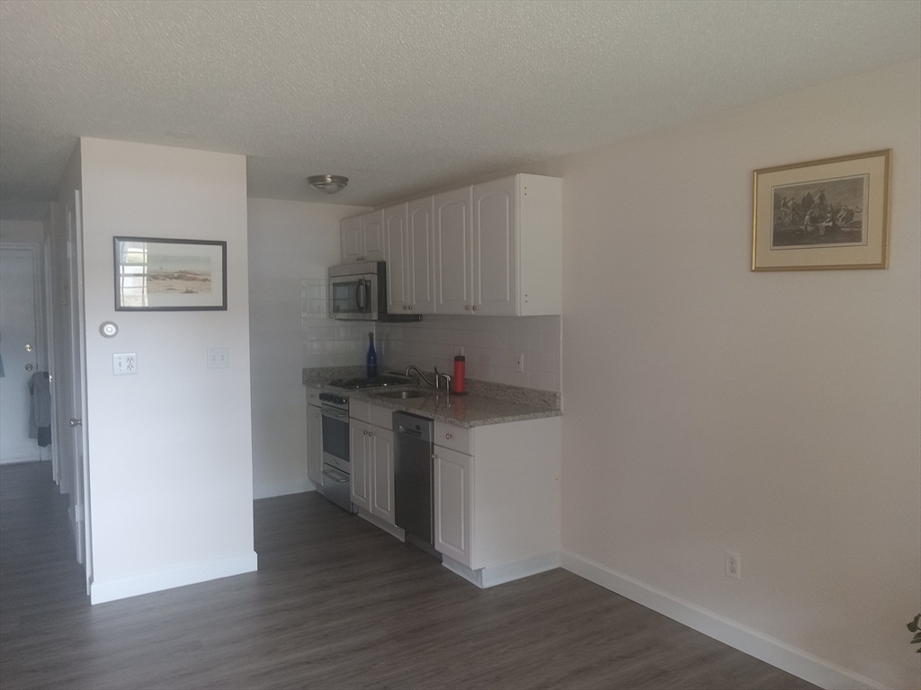 3 Brown Ave 75