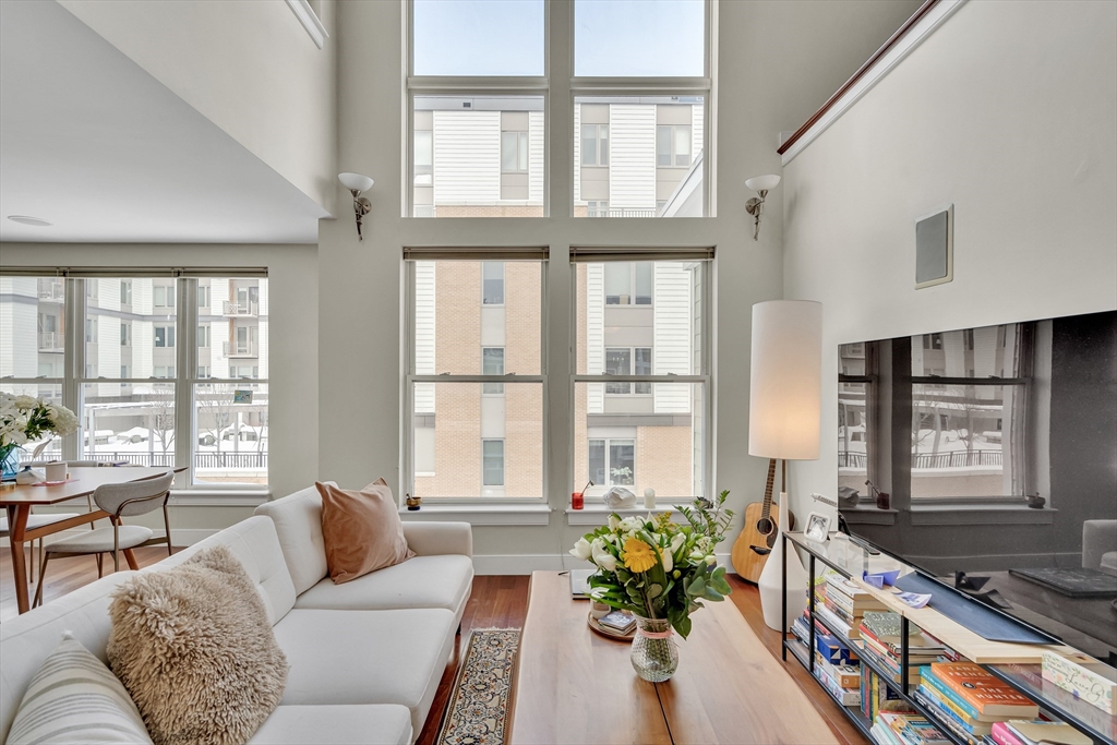 29 Wheeler Street 310