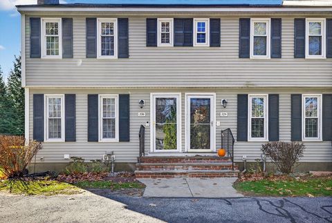 20 Woodland Dr 330 Lowell MA 01852