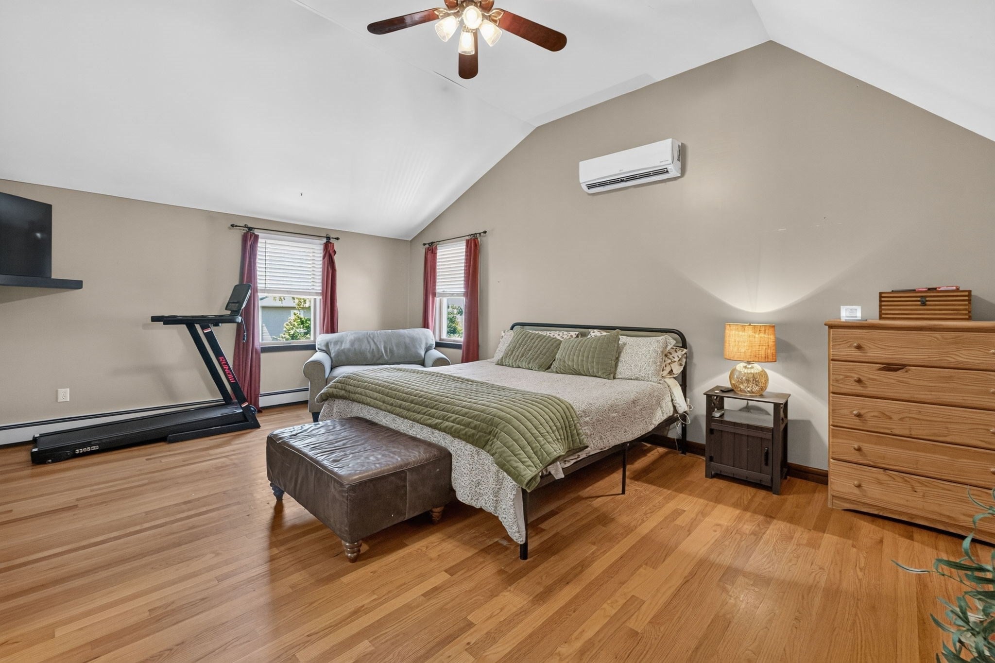 55 Irving St, Fall River, MA, 55 Irving St, Fall River, MA Photo #12