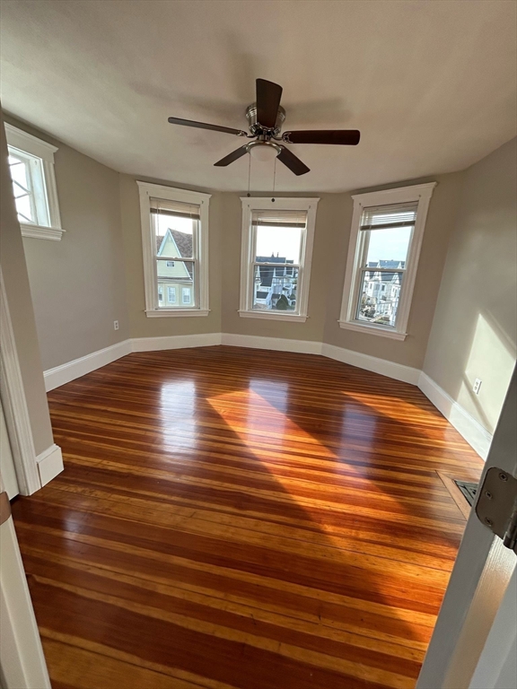 19-21 Glendale St #3, Everett, MA Photo #3