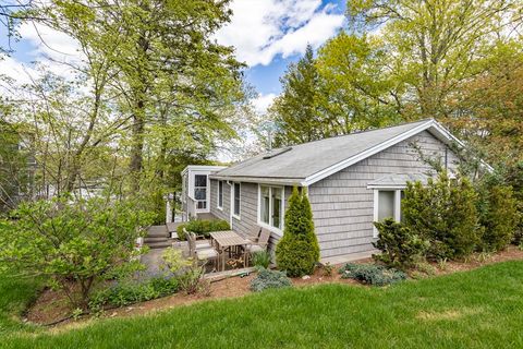 97 Dudley Rd Wayland MA 01778