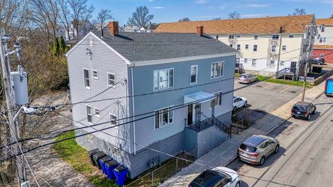 135 Snell St Fall River MA 02721