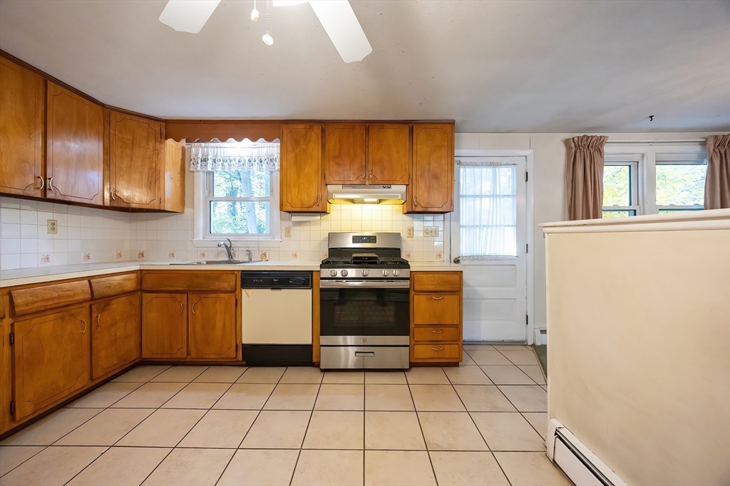 17 Plymouth Rd