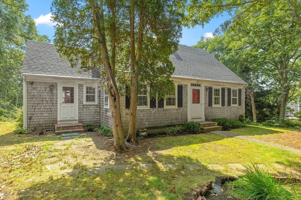 27 Upland Ave