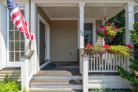 12 Wallis Dr 12 Wenham MA 01984