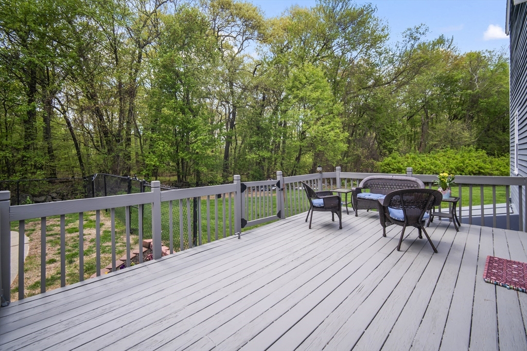 29 Shea Drive, Marlborough, MA Photo #4