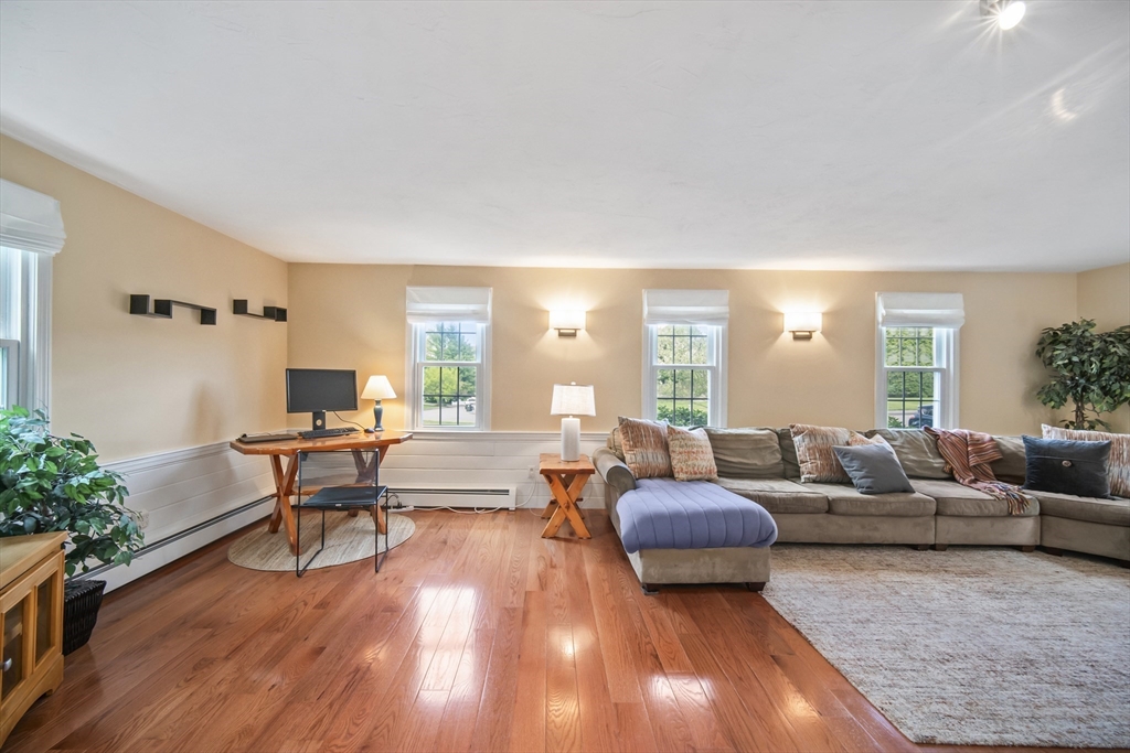 29 Shea Drive, Marlborough, MA Photo #17