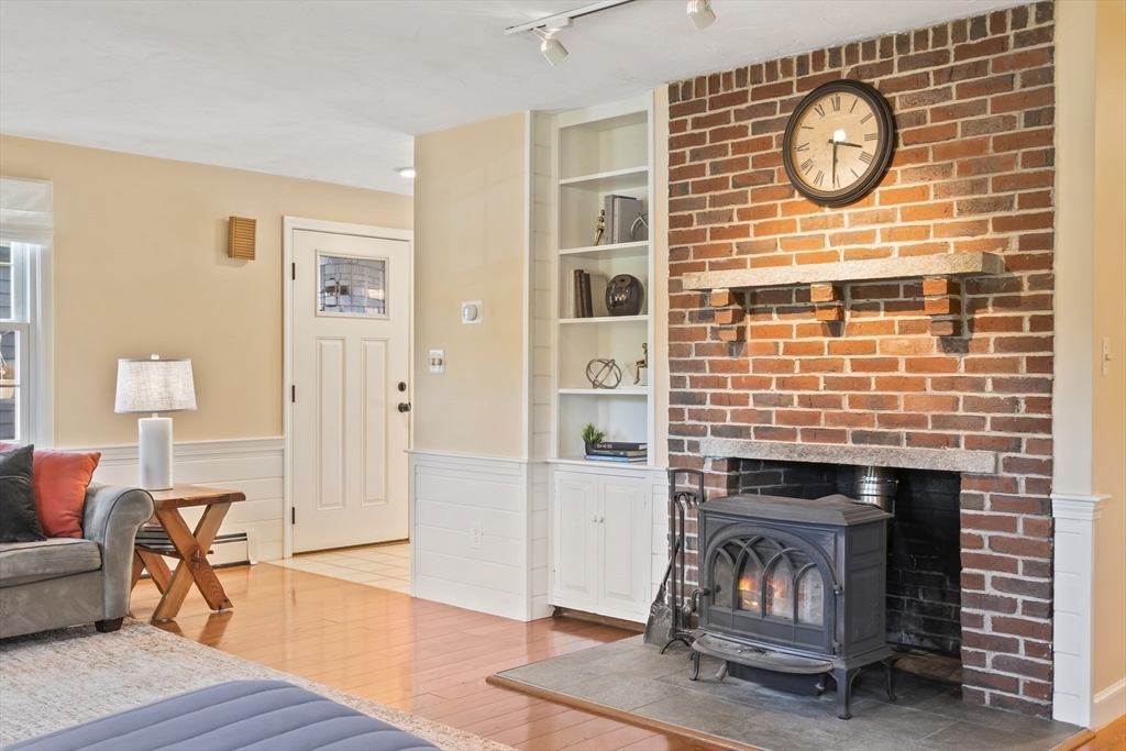 29 Shea Drive, Marlborough, MA Photo #15