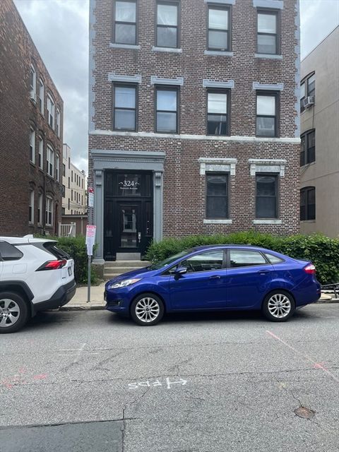 324 Summit Avenue 4 Boston MA 02135
