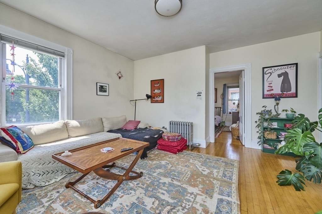 757 Somerville Ave
