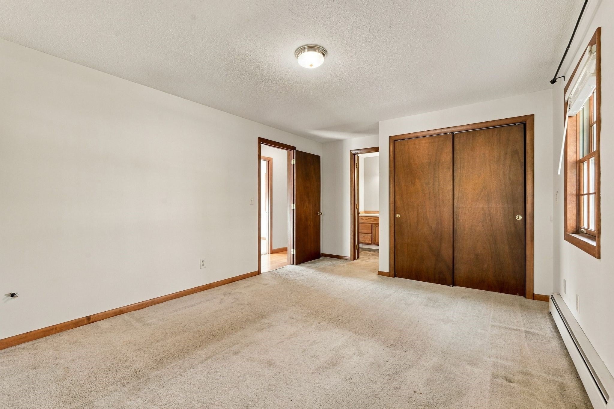 17 Highland Ave, Easthampton, MA, 17 Highland Ave, Easthampton, MA Photo #15