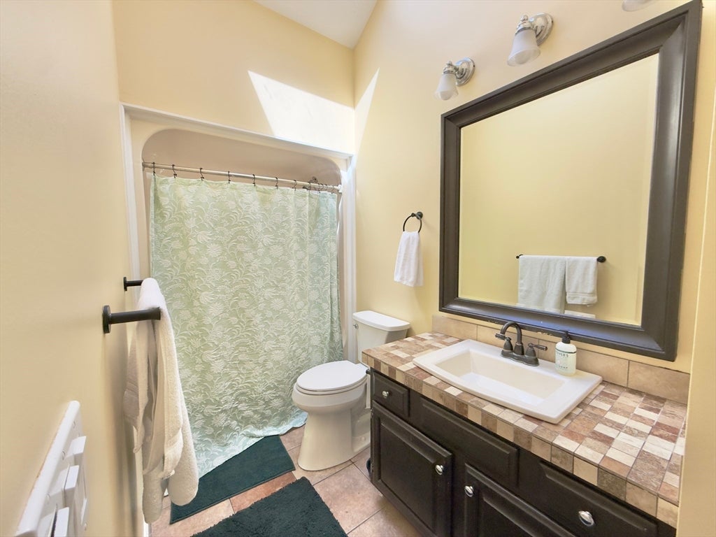 31 Childs St, Barnstable, MA, 31 Childs St, Barnstable, MA Photo #9