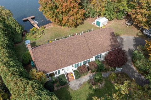 73 Ridge Rd Foxboro MA 02035
