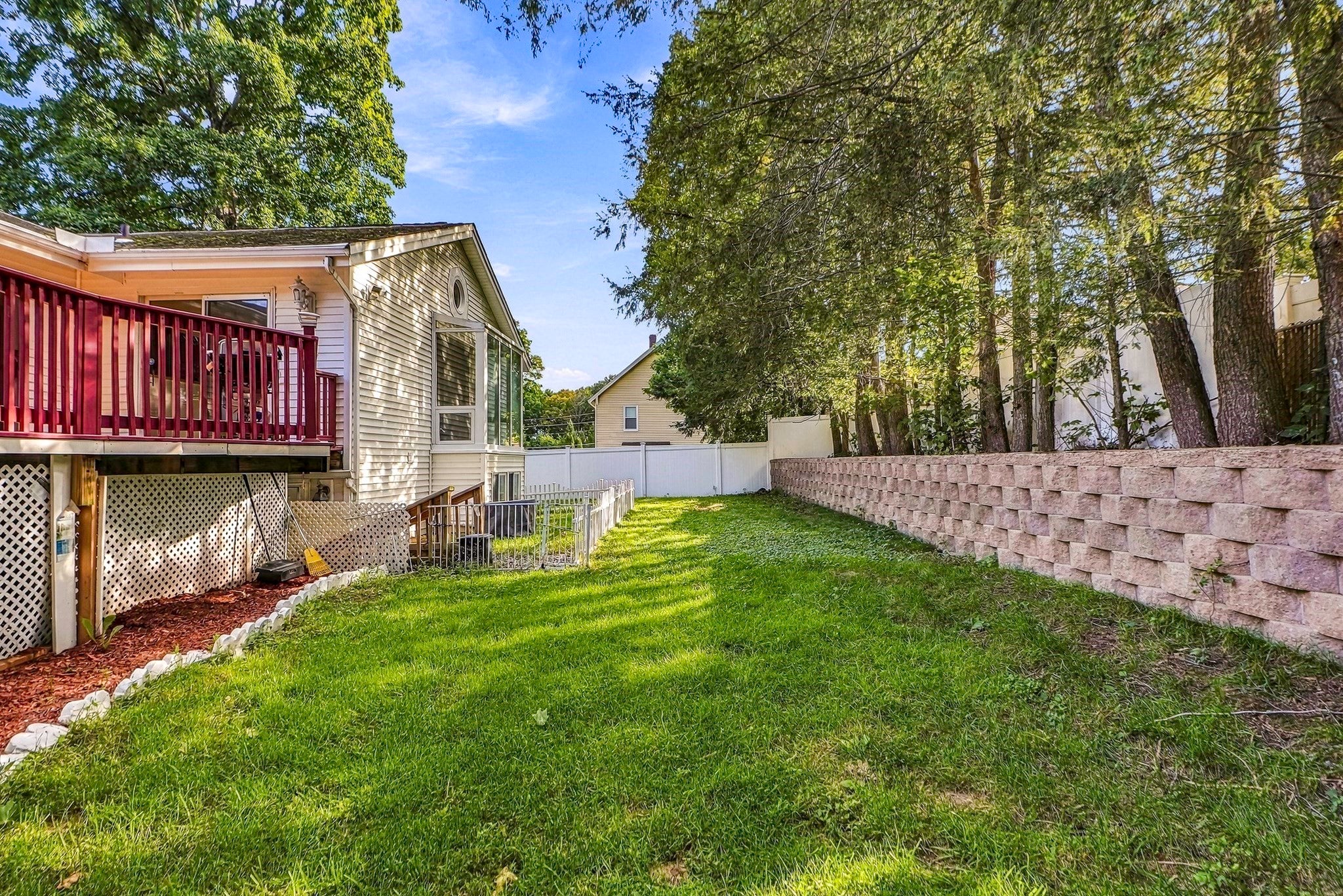 10 Munson Street, Hudson, MA, 10 Munson Street, Hudson, MA Photo #7