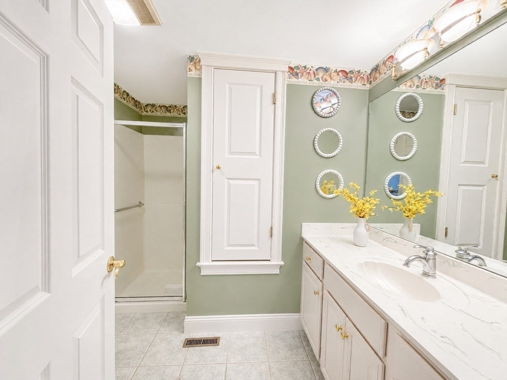 1 A Aspen Dr #1, Wilbraham, MA, 1 A Aspen Dr #1, Wilbraham, MA Photo #17