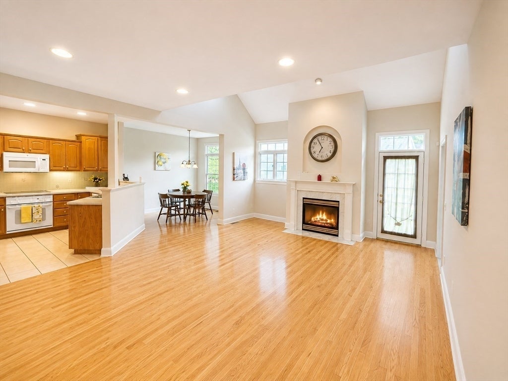 1 A Aspen Dr #1, Wilbraham, MA, 1 A Aspen Dr #1, Wilbraham, MA Photo #4