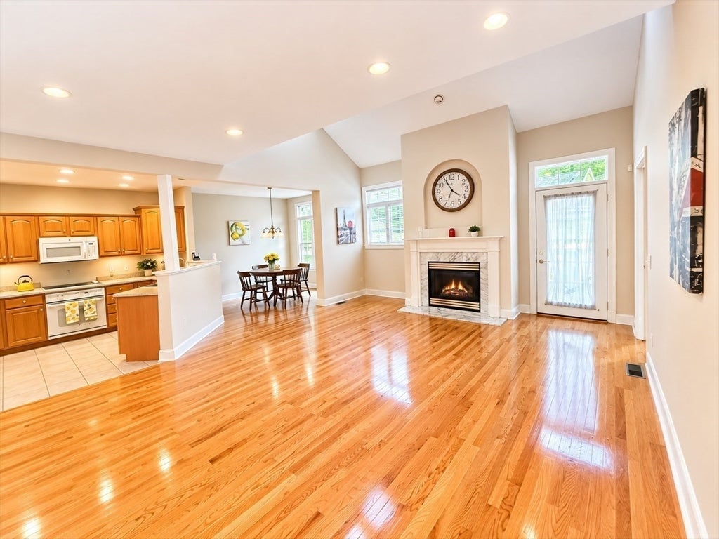 1 A Aspen Dr #1, Wilbraham, MA, 1 A Aspen Dr #1, Wilbraham, MA Photo #6