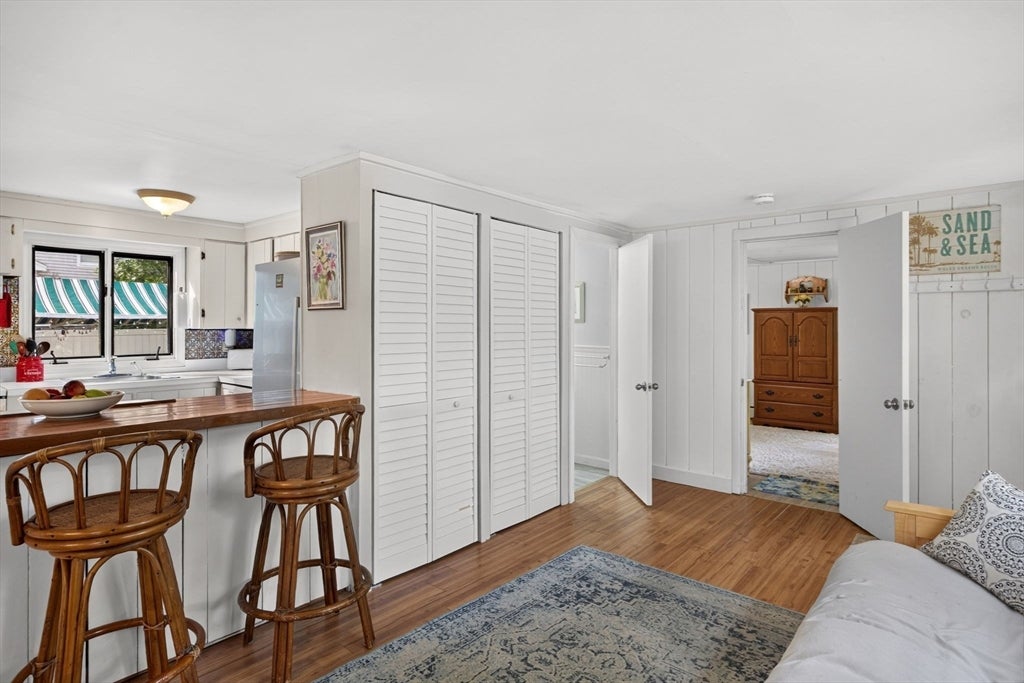 203 Monomoscoy Rd, Mashpee, MA, 203 Monomoscoy Rd, Mashpee, MA Photo #8