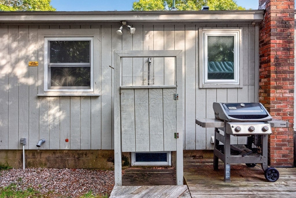 203 Monomoscoy Rd, Mashpee, MA, 203 Monomoscoy Rd, Mashpee, MA Photo #24