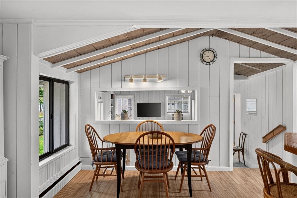 203 Monomoscoy Rd, Mashpee, MA, 203 Monomoscoy Rd, Mashpee, MA Photo #15