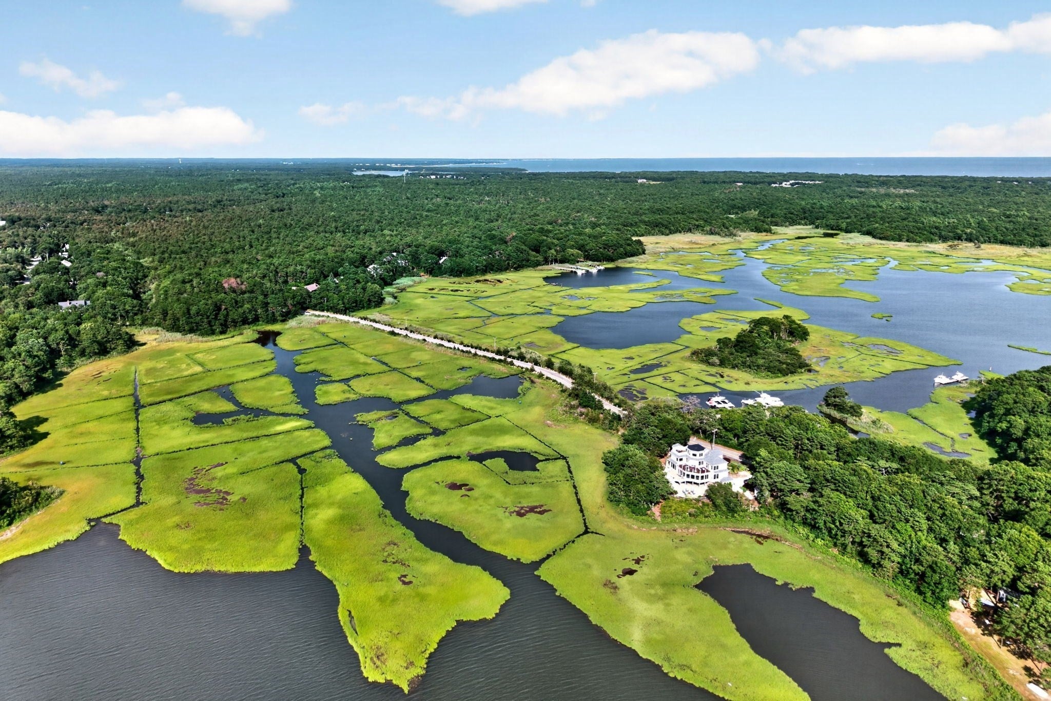 203 Monomoscoy Rd, Mashpee, MA, 203 Monomoscoy Rd, Mashpee, MA Photo #1