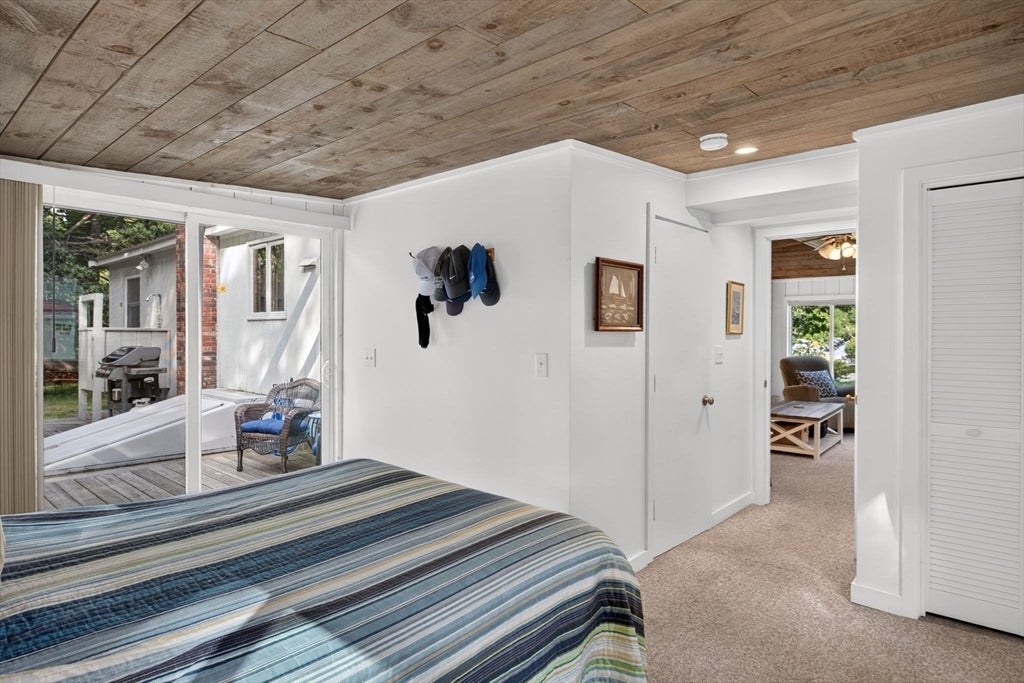 203 Monomoscoy Rd, Mashpee, MA, 203 Monomoscoy Rd, Mashpee, MA Photo #22