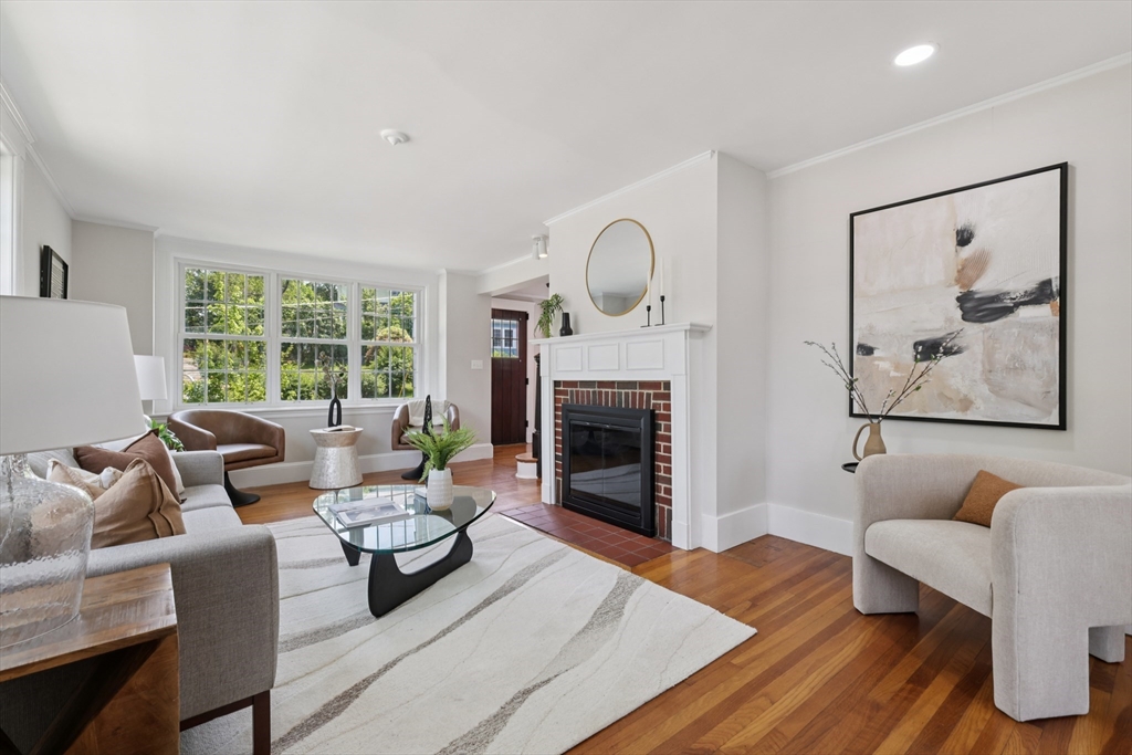 24 Brown St
