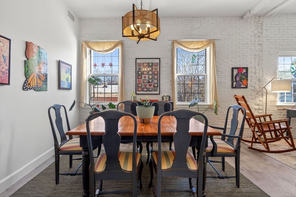 7 S Stone Mill Drive 412