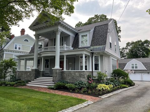 9 Locke St Andover MA 01810