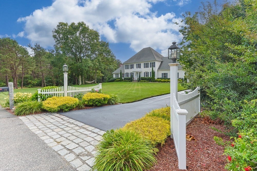 29 Weatherdeck Dr